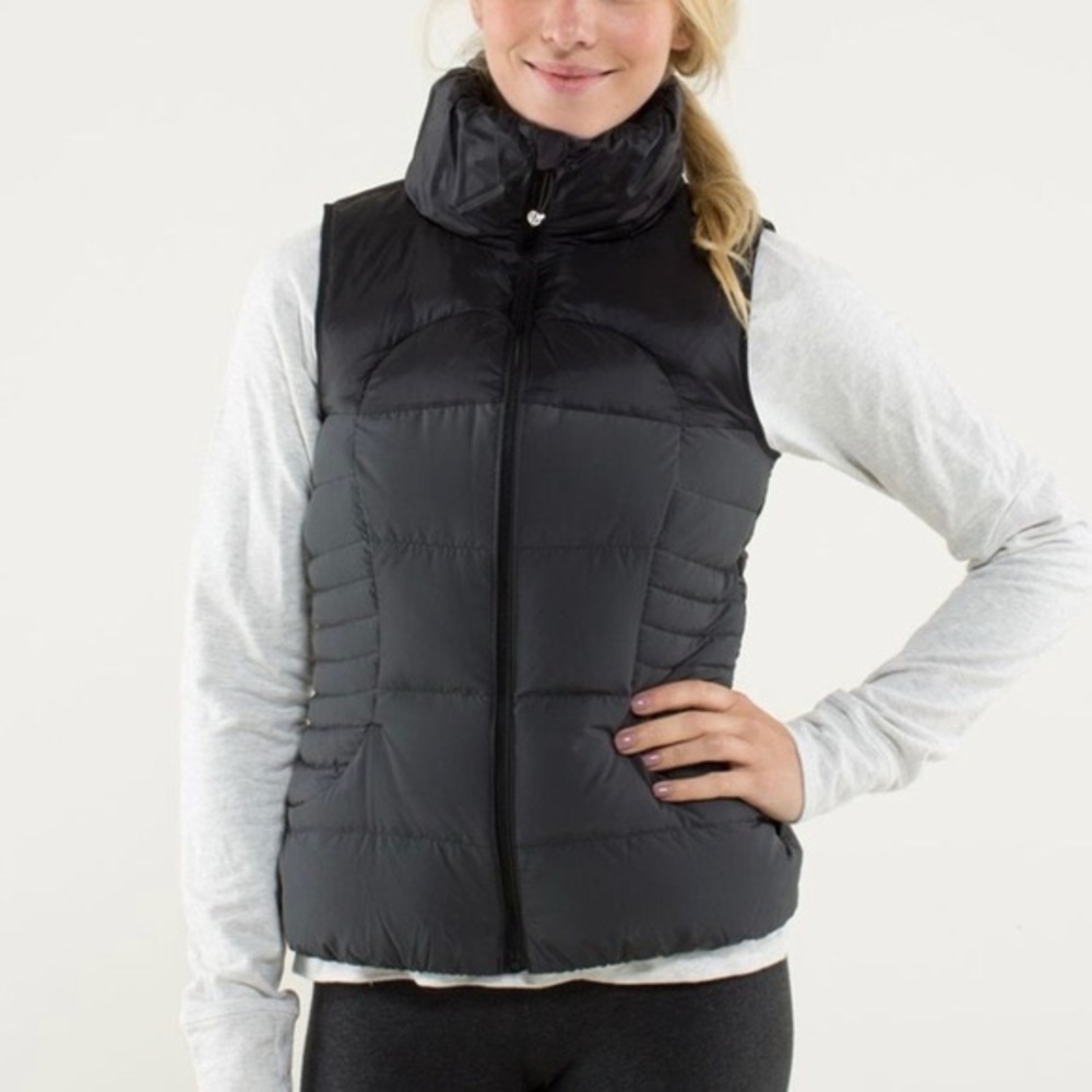 Lululemon Fluffin Awesome down filled vest sz 6